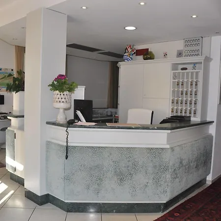 Vittoria 3* Viareggio